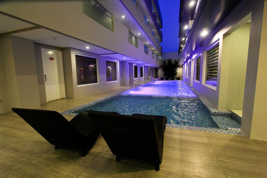 Resort Boracay Uptown 4*