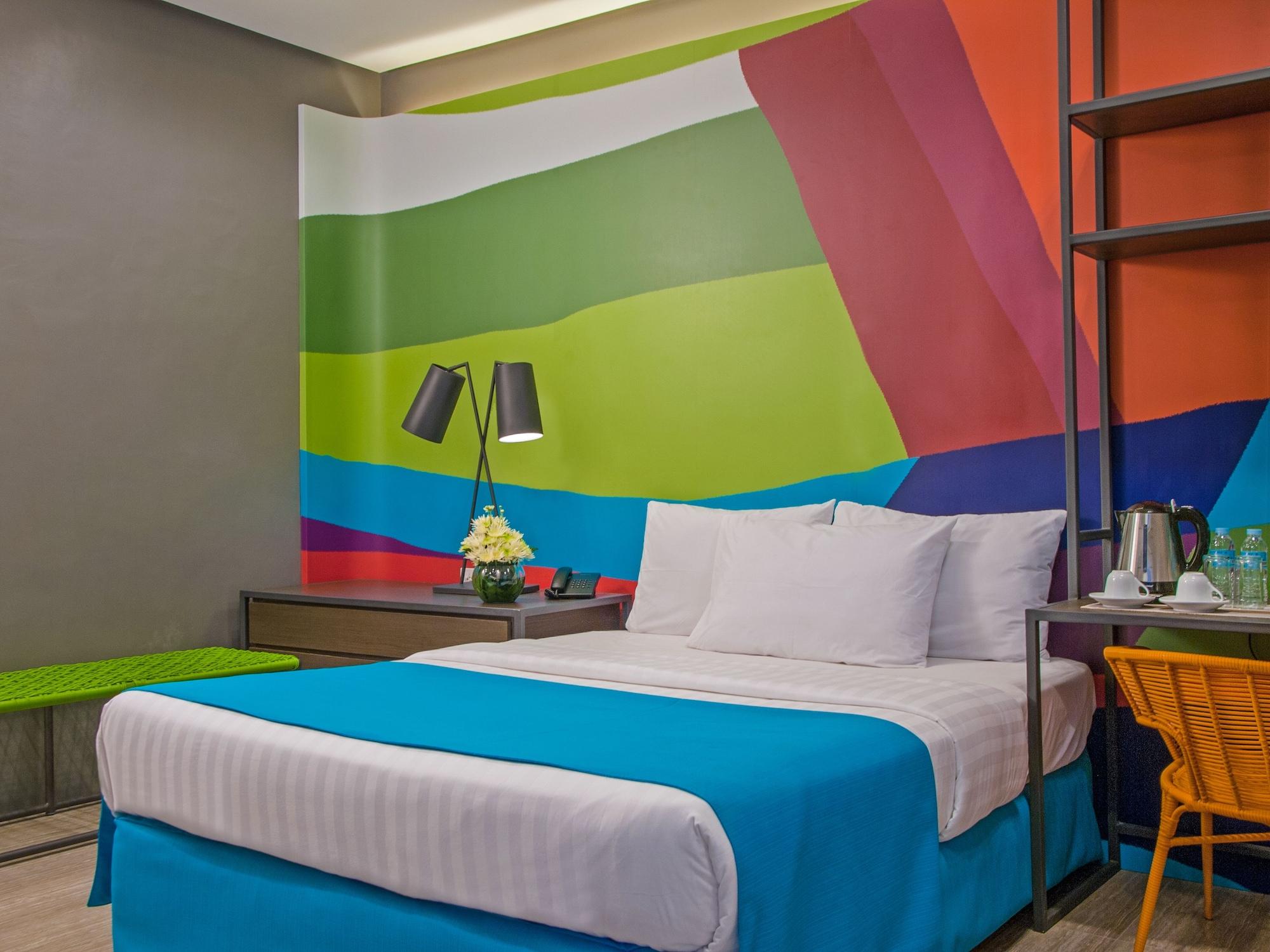 Boracay Uptown Resort 4*