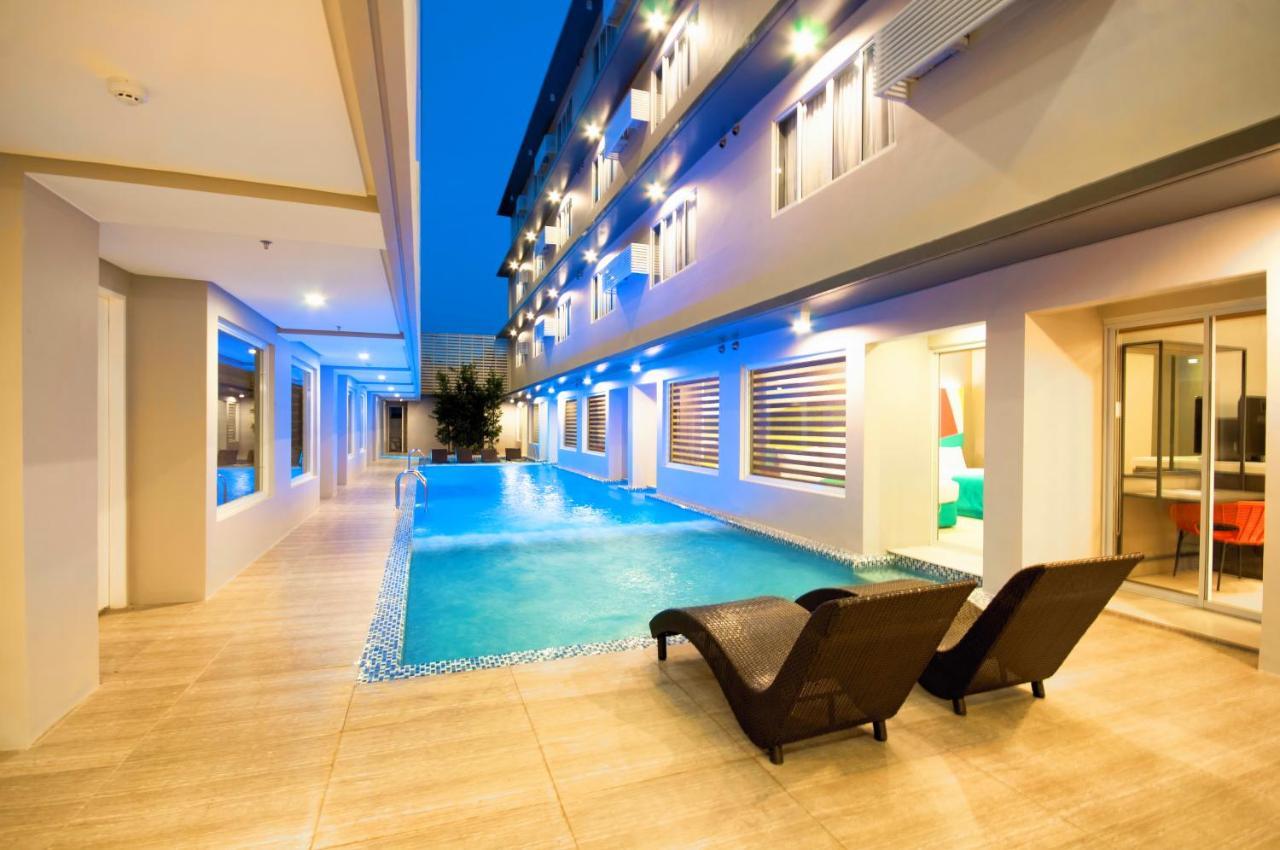 Resort Boracay Uptown