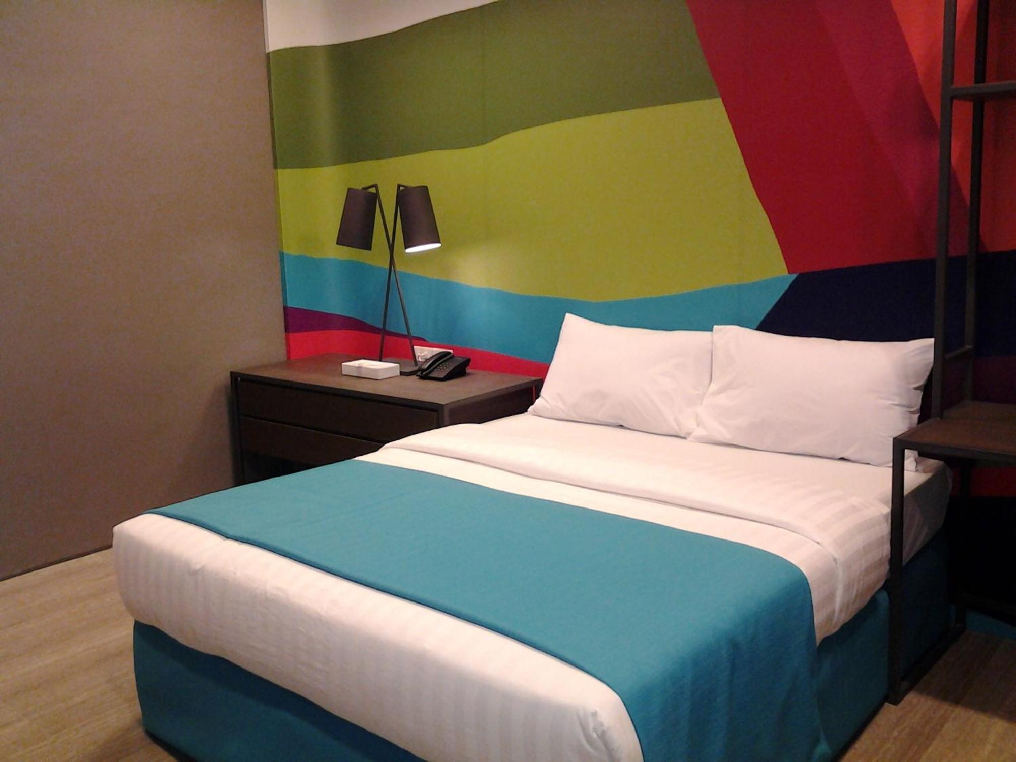 Resort Boracay Uptown 4*