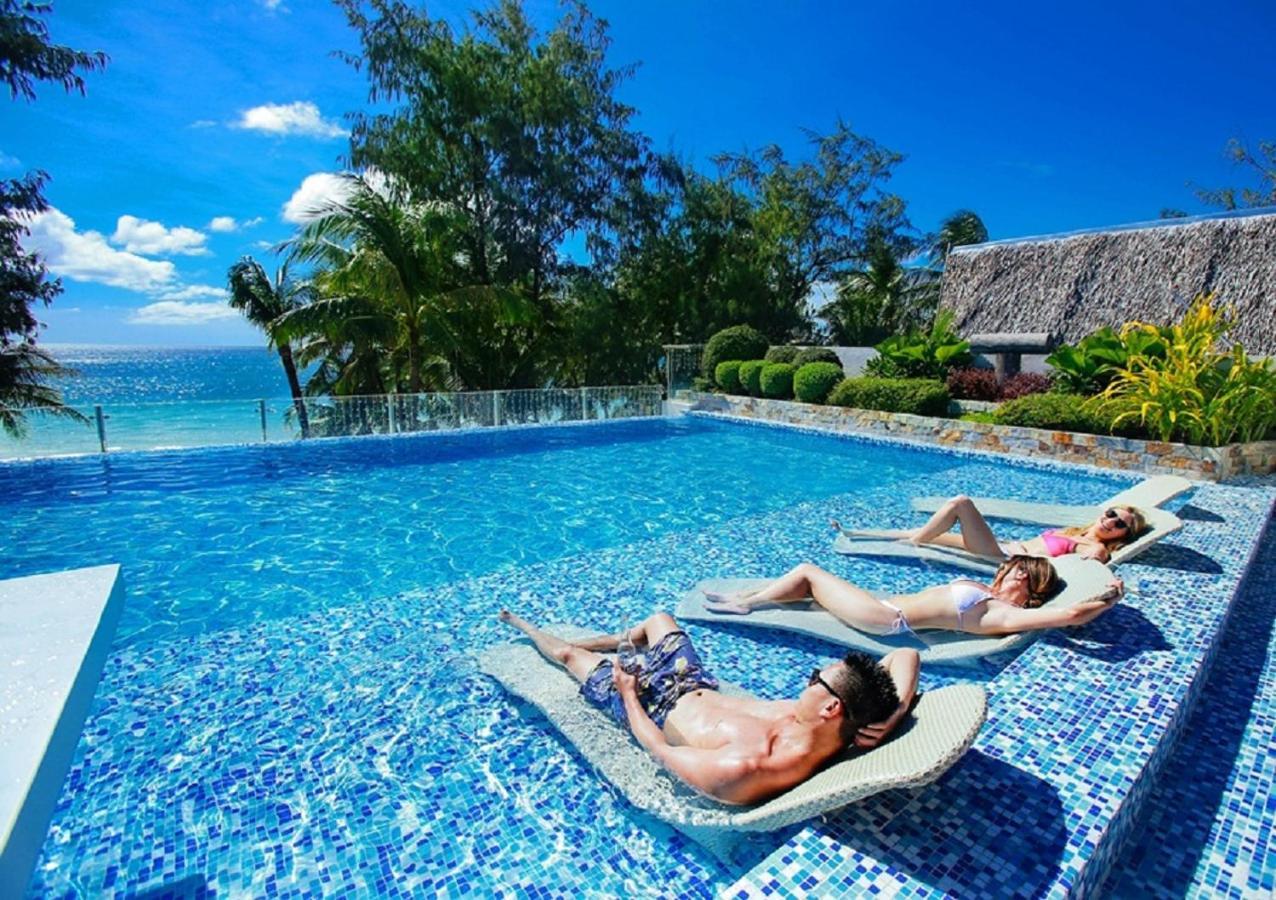 Resort Boracay Uptown 4*